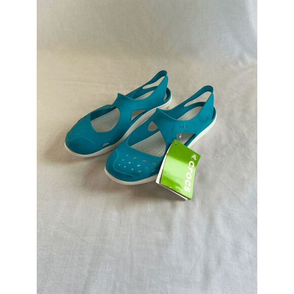 Women's Swiftwater Wave Crocs, Size 10, Electric Blue, NWT, Slip-ons, Sandals - Picture 1 of 7
